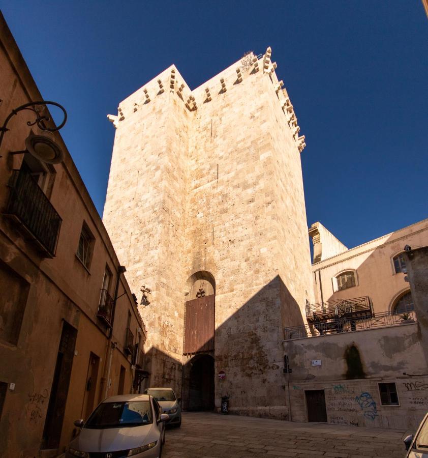 Le Dame Di Castello - Iun Q2444 Apartment Cagliari Luaran gambar