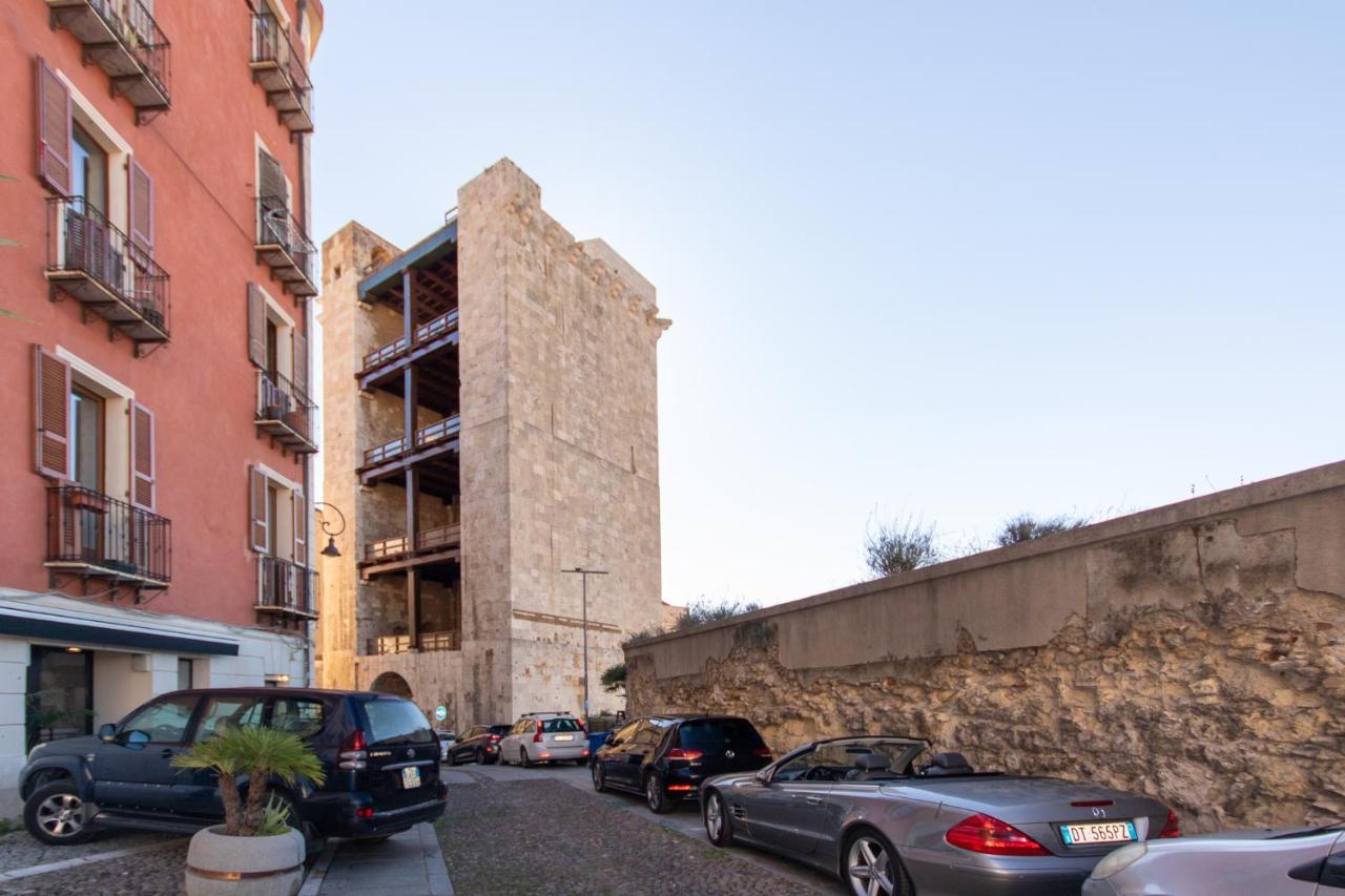 Le Dame Di Castello - Iun Q2444 Apartment Cagliari Luaran gambar