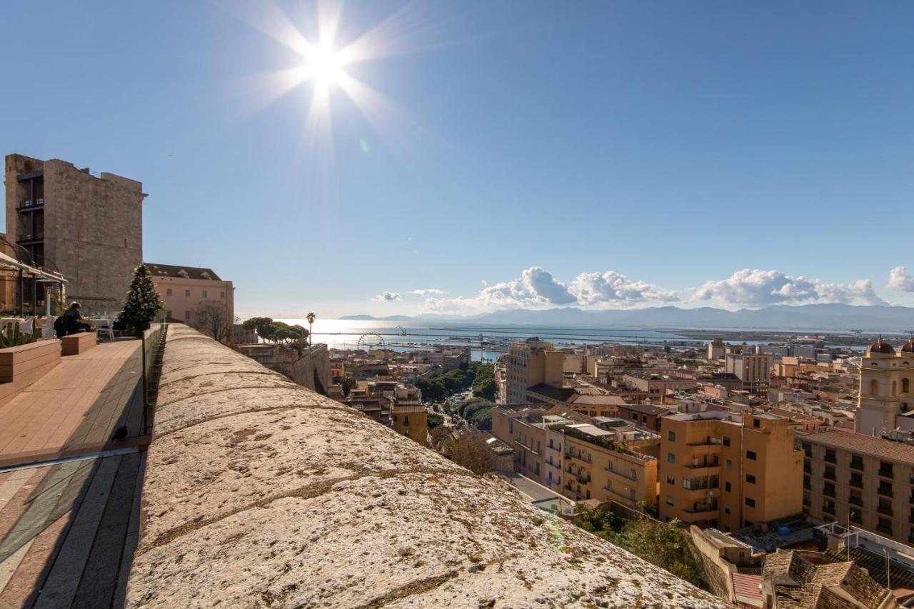 Le Dame Di Castello - Iun Q2444 Apartment Cagliari Luaran gambar