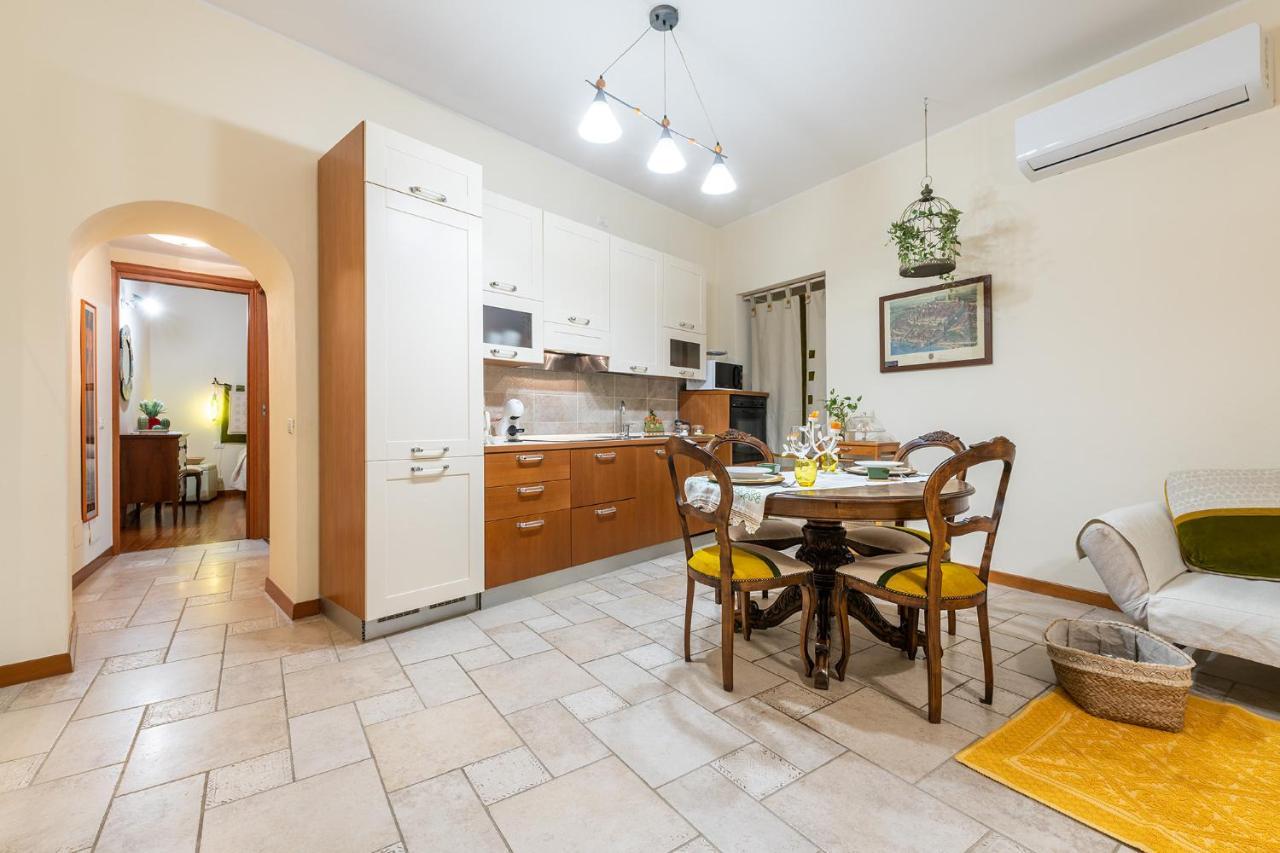 Le Dame Di Castello - Iun Q2444 Apartment Cagliari Luaran gambar