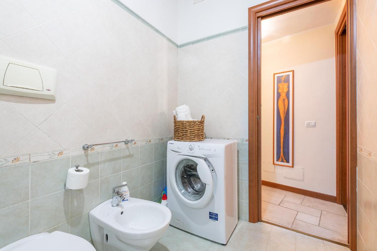 Le Dame Di Castello - Iun Q2444 Apartment Cagliari Luaran gambar