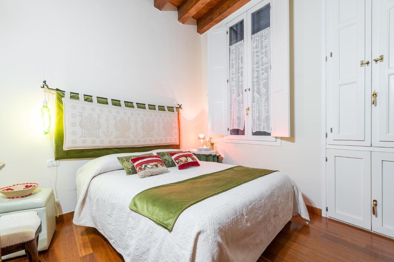 Le Dame Di Castello - Iun Q2444 Apartment Cagliari Luaran gambar